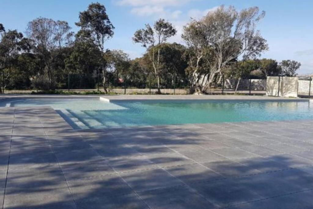 BONIFACIO 3mn du Port! Villa piscine chauffée ,clim,wifi Exterior foto